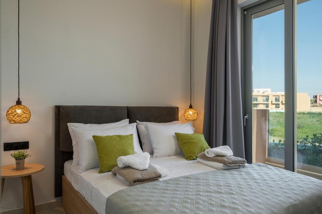 Aegean Breeze Luxury Apartments Next To The Sea Máleme Kültér fotó
